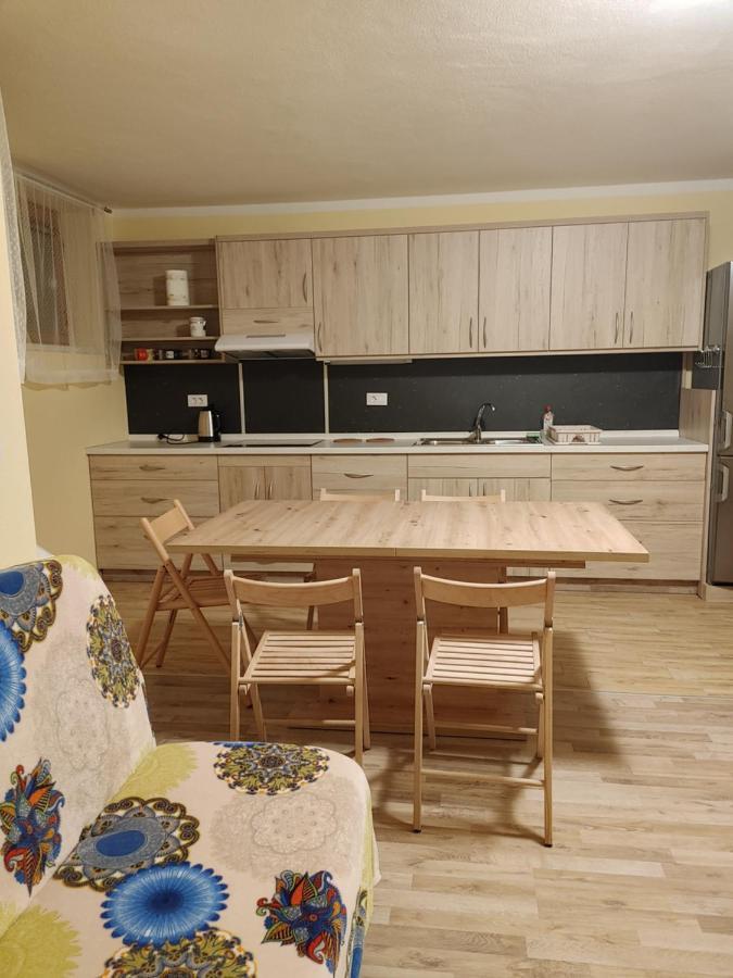 Apartmaji Maki بليد المظهر الخارجي الصورة